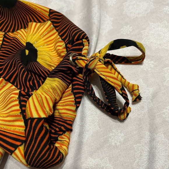 Madison shimmery yellow blouse - Picture 3 of 4